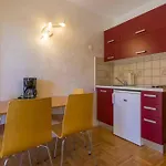 Apartment In 39163 Crikvenica