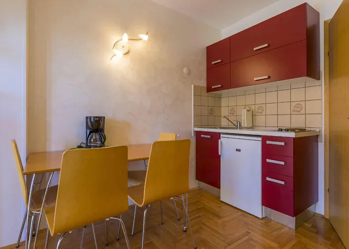 Apartman In 39163 Crikvenica