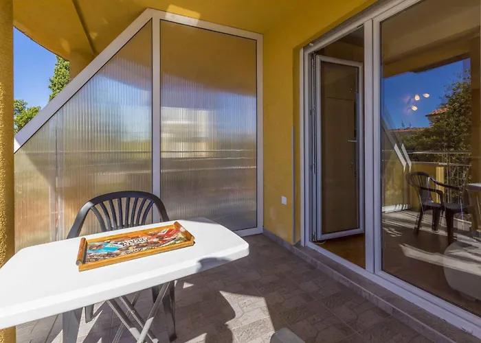 Apartment In 39163 Crikvenica